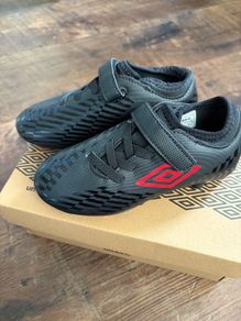 Umbro Kids Raposa FG Football Boots UK11