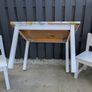 kids small table and 3 chairs Image 4