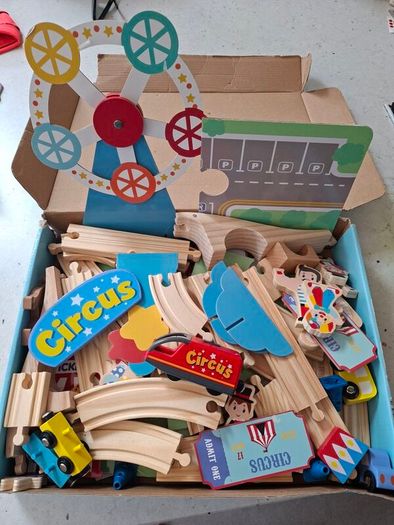 Wooden Circus Rail Set