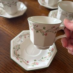 Coffee set with side plates