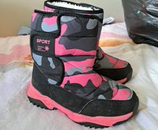 snow boots