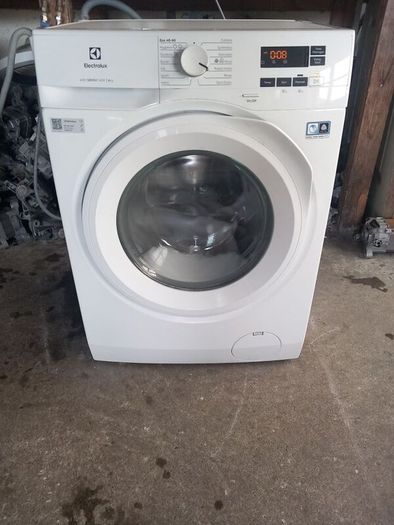 Electrolux 9kg washing machine