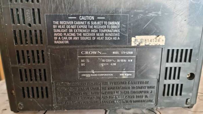From 1978 CROWN 5TV-528UR TV AND RADIO, Made in Japan, full working.