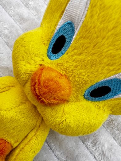 Warner Brothers Looney Tunes Tweety Pie Plush Soft Toy 2014 Loose Head  approx. 22 cm. Used Please see photos