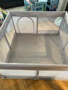playpen and floor mats