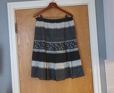 C&C Skirt.  New - No Tag.   S. 14.