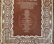 Irish 1976 release Johnny the fox by Thin Lizzy. Vinyl and inner sleeve in vg condition. Out sleeve is missing hence the reduced price