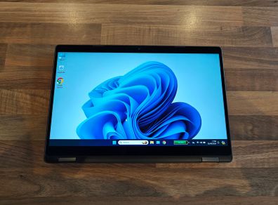Dell Latitude 5300 2in1 | i5 | 16GB | 256GB | 13" FHD Rotated Touchscreen | Win11