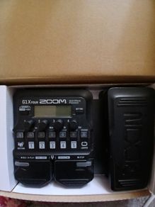 Zoom G1X four multi effects pedal