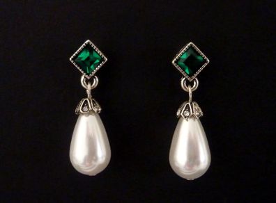 Vintage Style Emerald Stone Pearl Silver Earrings