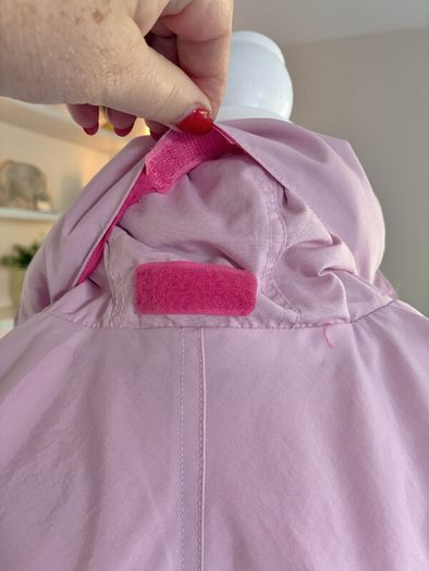 Brand-new Two-toned Pink Hooded Windbreaker Jacket from the Paco Sport  Size Medium UK 12/ EU 40