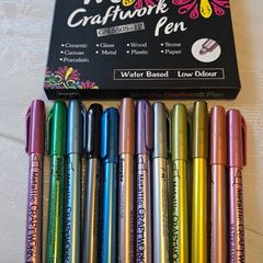 Metallic craftwork pens