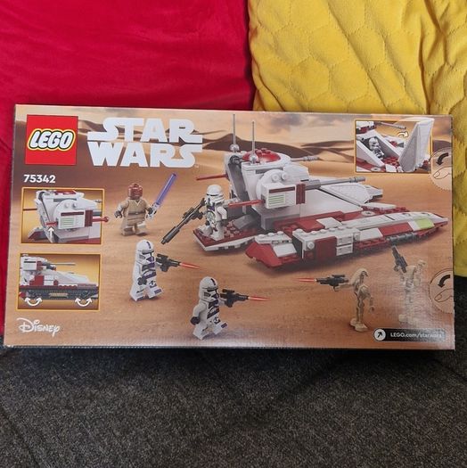 LEGO Star Wars  Republican Fighter Tank (75342) free shipping