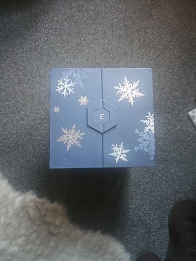 Brand new large 2025 Elemis Christmas Calendar box
