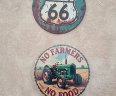 Vintage Style Wooden Signs 10 euro each.
