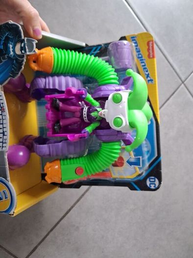 imaginext dc super friends the joker battling robot bnib