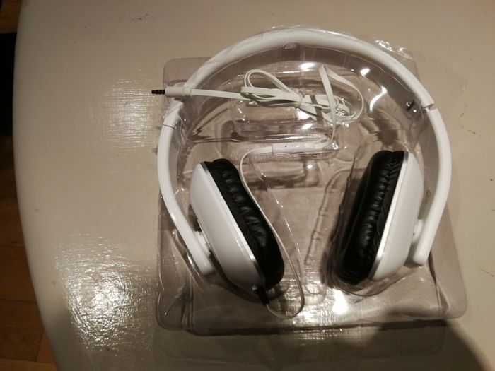 Folding Stereo Headphones