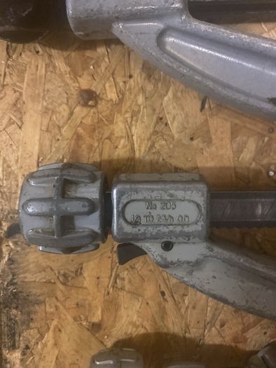 RIDGID pipe cutters 3