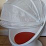 Kids swivel egg chair Image 3