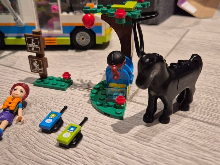 Lego Friends 41339 Mia's Camper Van