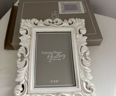 Carriage Donn picture frame