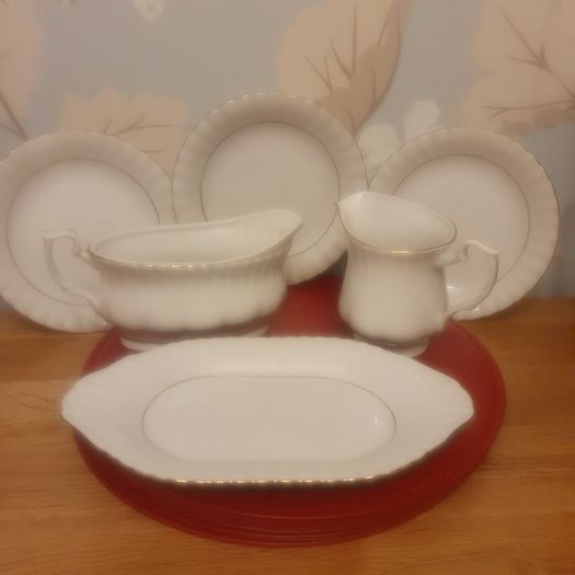 China Sandard' Collectable Vintage China Pieces ... Biscuit Plate, Gravy Boat, 3 Cake Plates and a Milk Jug