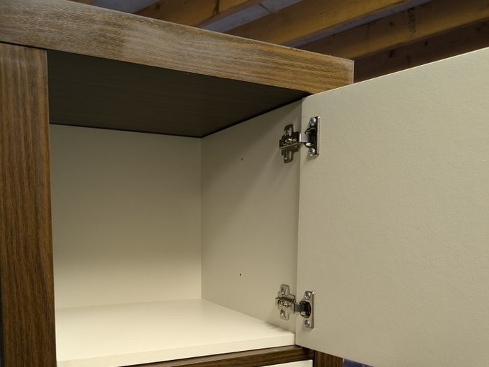 Cabinet / bookshelf