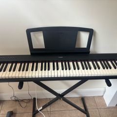 Yamaha Piaggero NP31 76 Key Digital Keyboard Excellent Condition