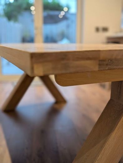 Granada Light Oak Y-Leg Dining Table