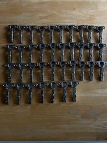 Furniture hinges