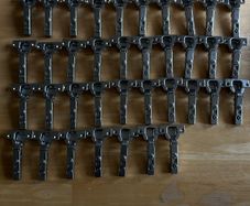 Furniture hinges