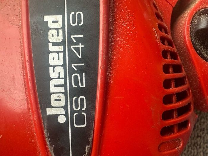 Chain saw. Jonsered CS2141 S