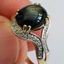 Vintage 9ct Yellow Gold Cats Eye & Diamond Ring Image 6