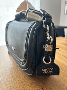 Dkny