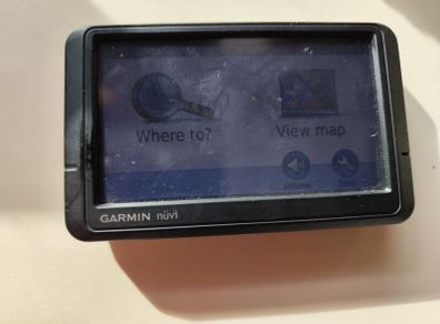 Garmin nuvi sat nav with free lifetime upgrades.