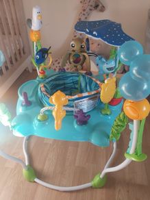 Finding Nemo baby bouncer