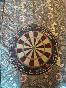 dart board