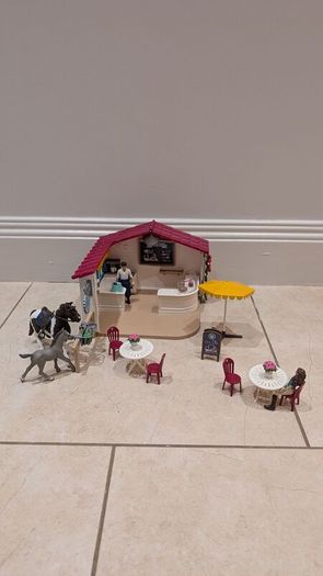 Schleich full set inc accessories