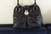 Ladies Guess Handbag