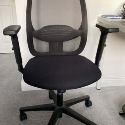 KOS Ergo Office Chair - Only a Few weeks Used