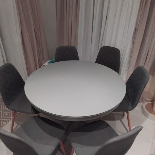 table and chairs