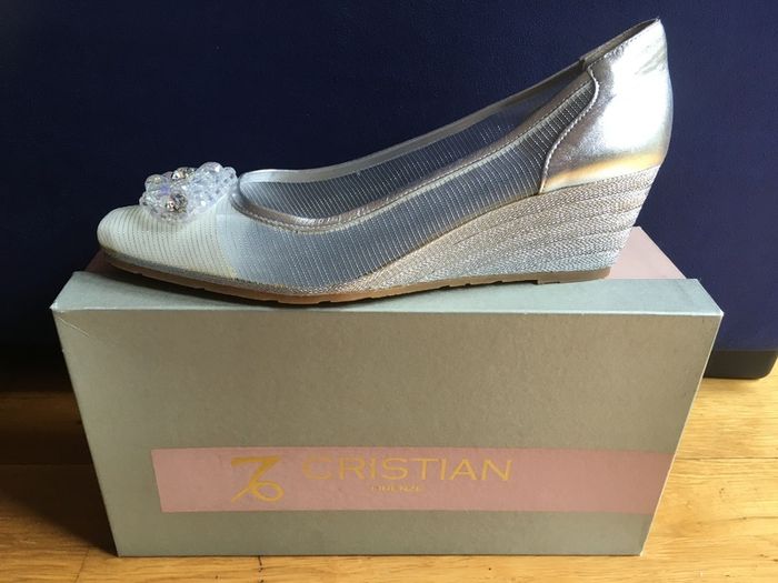 CRISTIAN FIRENZE Silver Crystal Pumps 39.5      Slip-On Wedge Shoes