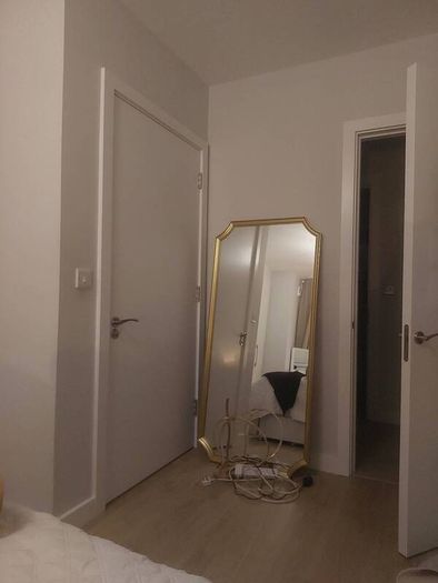 mirror
