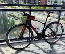 Giant hybrid/road bicycle