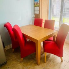 Dining Table & Chairs