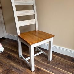 Dinning room chairs