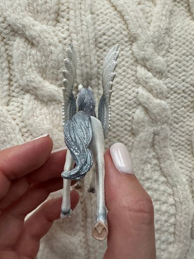 Schleich Bayala White Pegasus Foal Toy Figure SC70543 about 9 cm Used Please look at the pictures