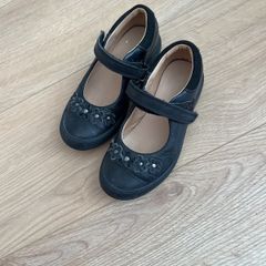 shoes school