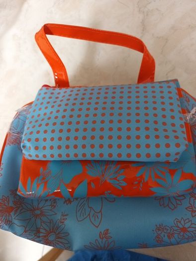 Set Of Matching  Make Up Bags X 3.  B.N.W.T