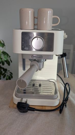 Delonghi Stilosa EC260CR Coffee Machine